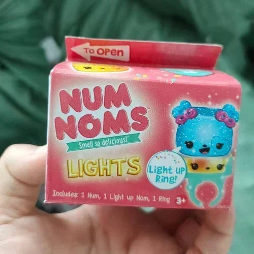 Num Noms Snackables Blind Box – Snow Cones Series Collectible Surprise Toy