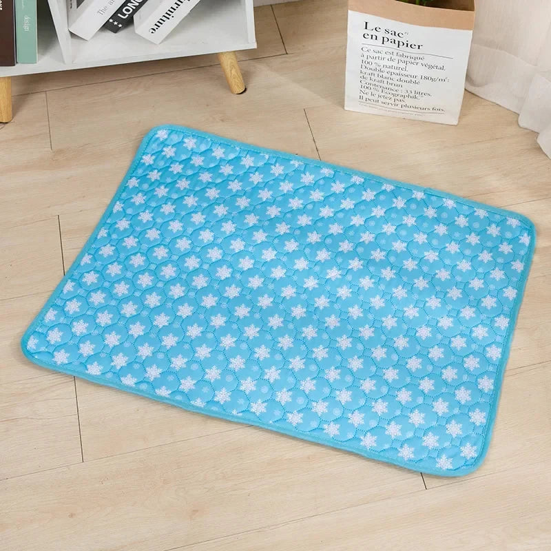 Reusable Pet Pee Pad – Washable Waterproof Dog Training Mat & Car Seat Cover
