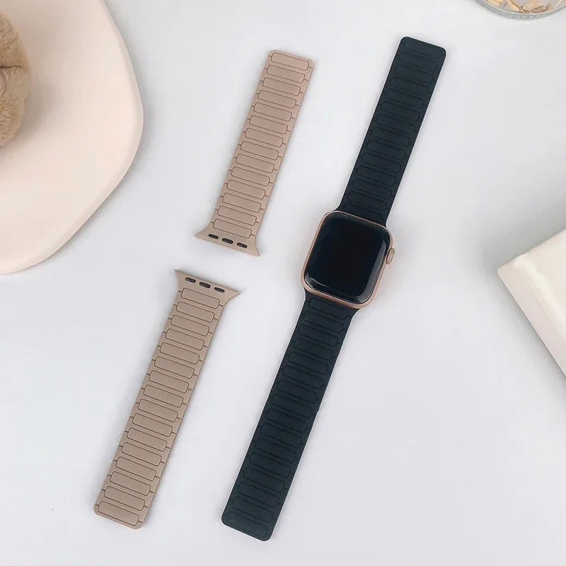Magnetic Loop for Apple Watch Bands 44mm 40mm 49mm 45mm 41mm 38mm Silicone Bracelet iWatch Series 9 8 7 6 5 4 3 Se ultra 2 strap